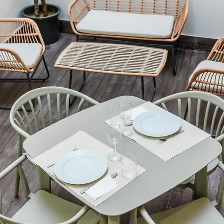 Be Fully Renovated! In The Heart Of The Old Town - Bica *