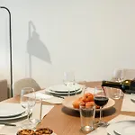 Be Modern & Spacious With A Private Patio! On Bica Funicular Street - Lis Downtown * Lisboa